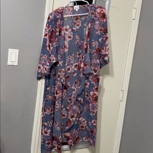 BRAND NEW Lula Roe kimono